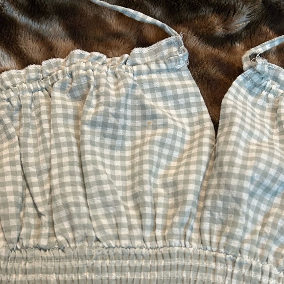 Elegant Green Strappy Dress - Picture 8 of 9